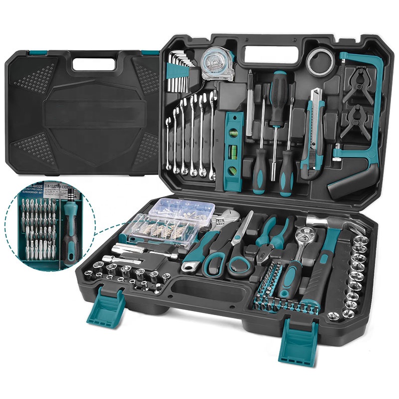 Set di Attrezzi Portatili di A - Tool Set recensione e prezzo